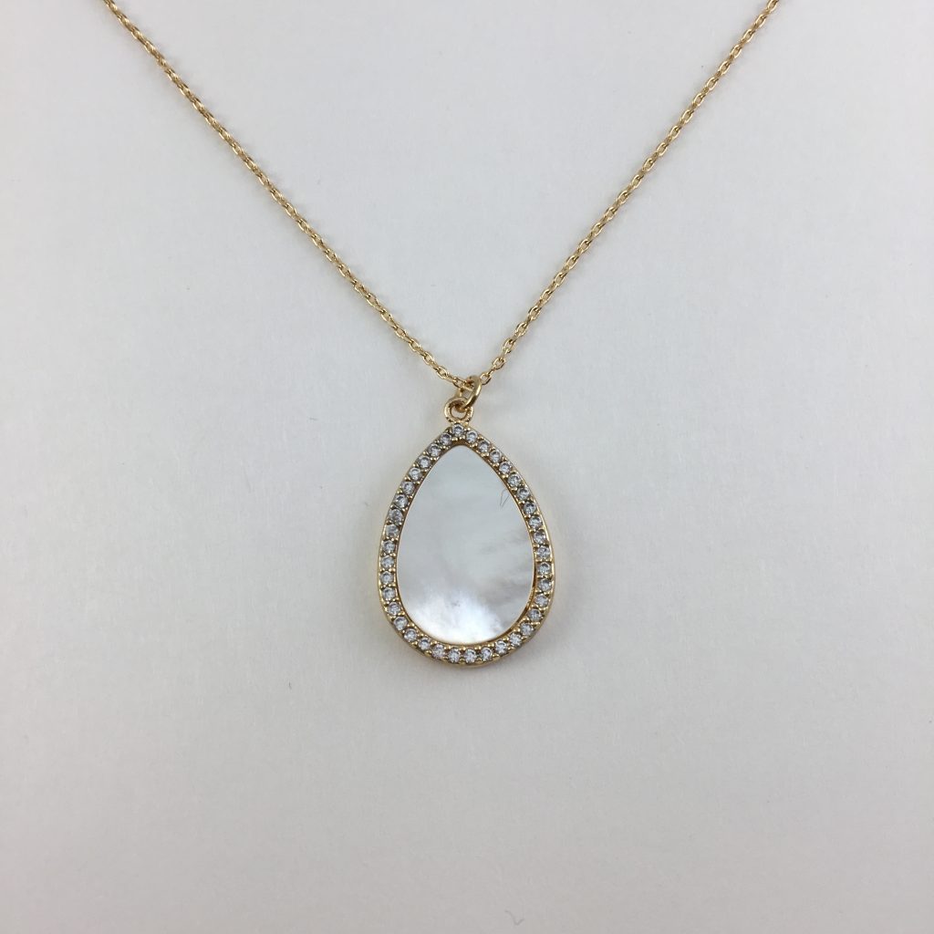 Oval Mother of Pearl Necklace – Song Lily