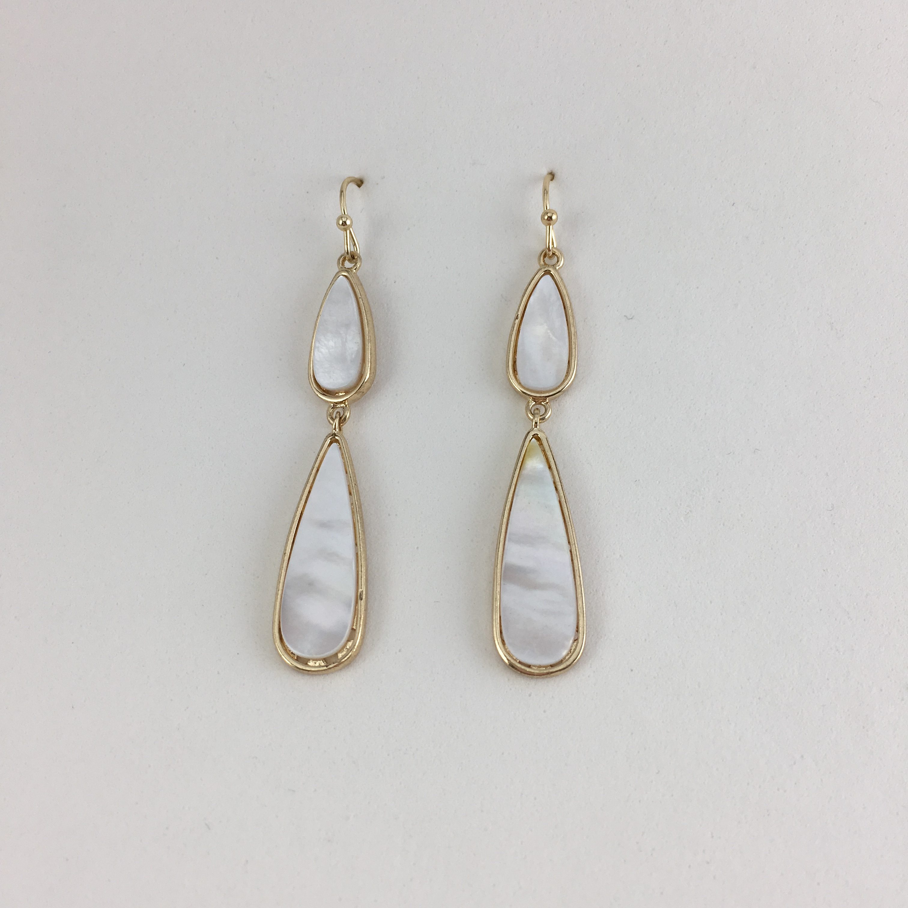 Teardrop Mother Of Pearl Earrings Song Lily Teardrop Mother Of Pearl Earrings