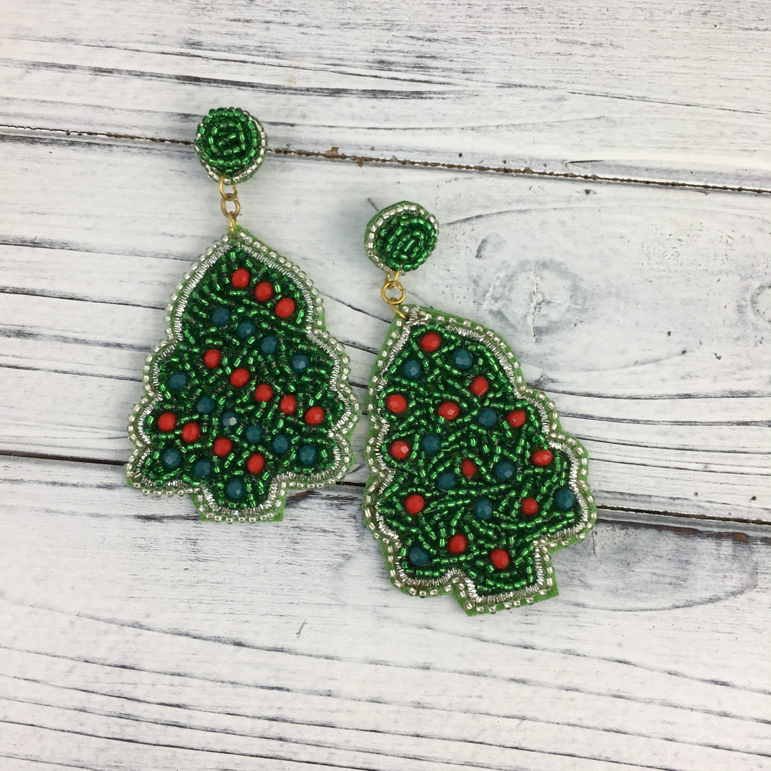 Beaded Christmas Tree Earrings SKE-0576 GRN – Song Lily